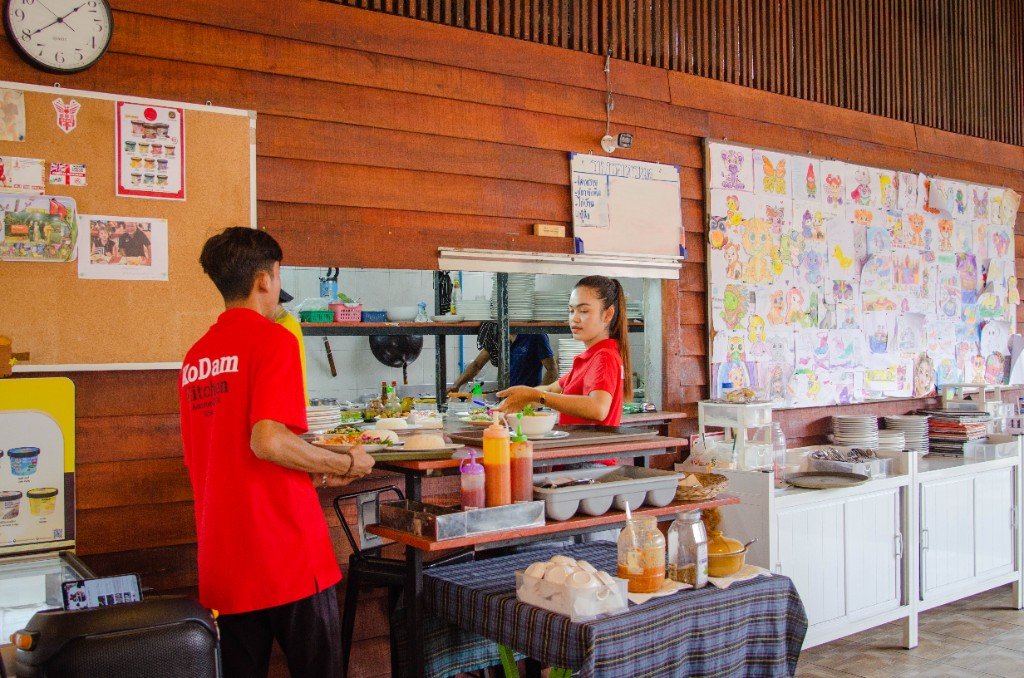 Kitchen service counter at KoDam Kitchen Branch 1