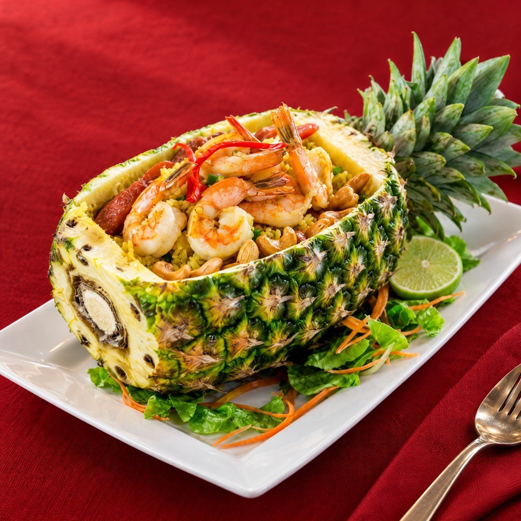 ข้าวผัดสับปะรด — Pineapple Fried Rice